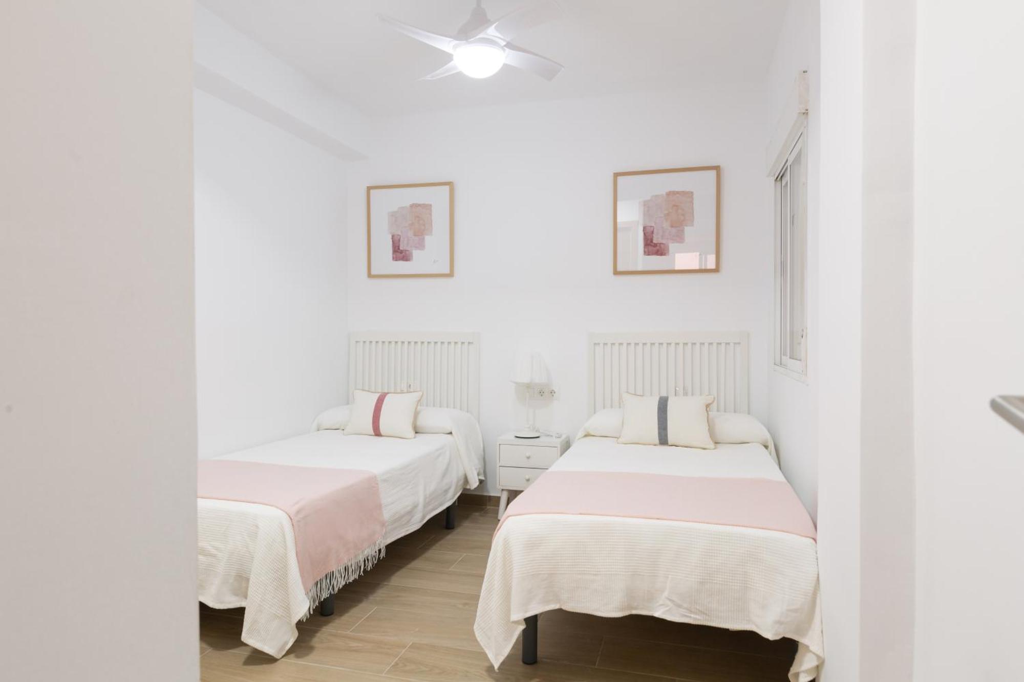 Charming Apartment Malagas Moon מראה חיצוני תמונה
